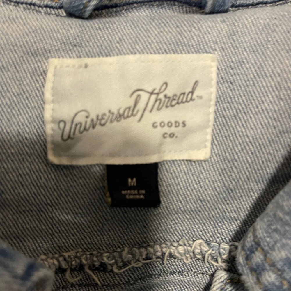 Universal Thread Jean Jacket - Picture 3 of 3